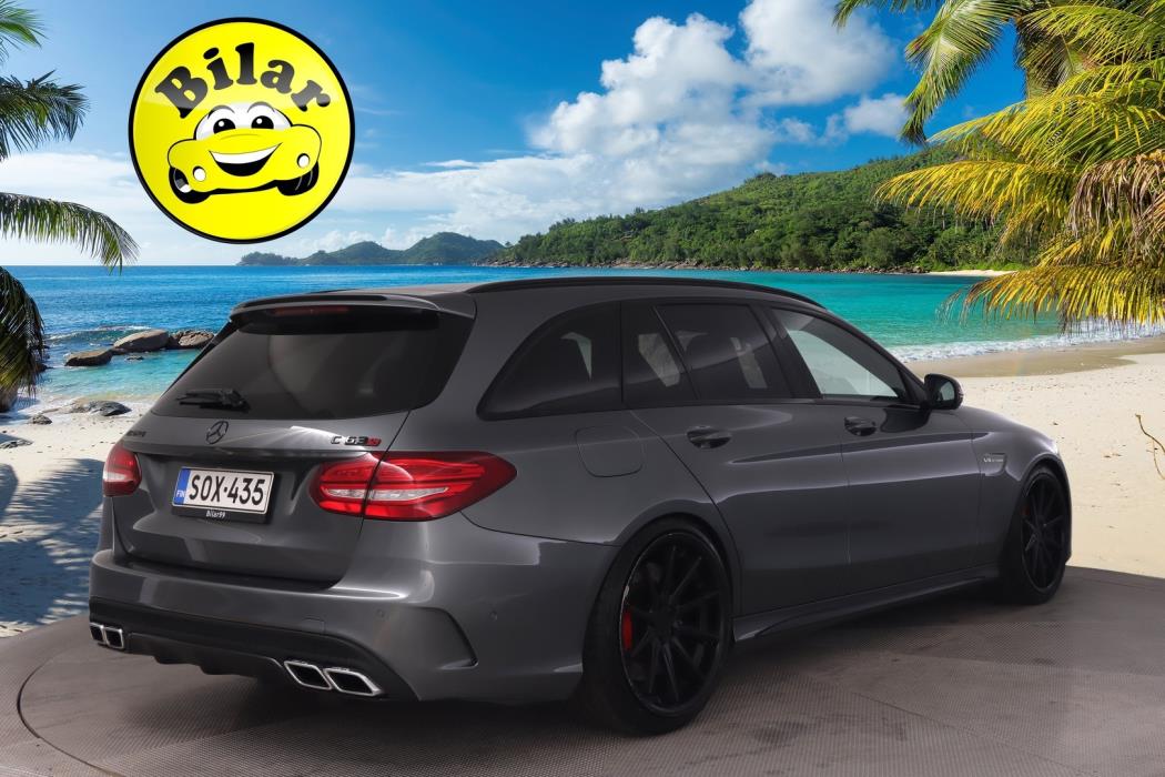 MERCEDES-BENZ C 63 AMG 2016