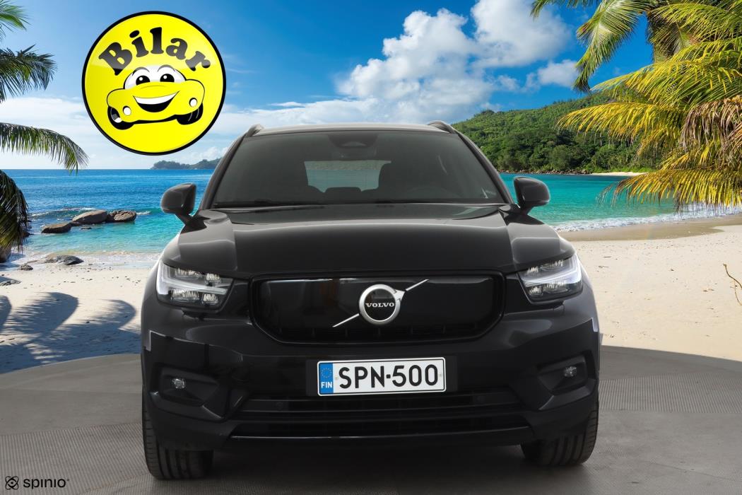 VOLVO XC40 2022