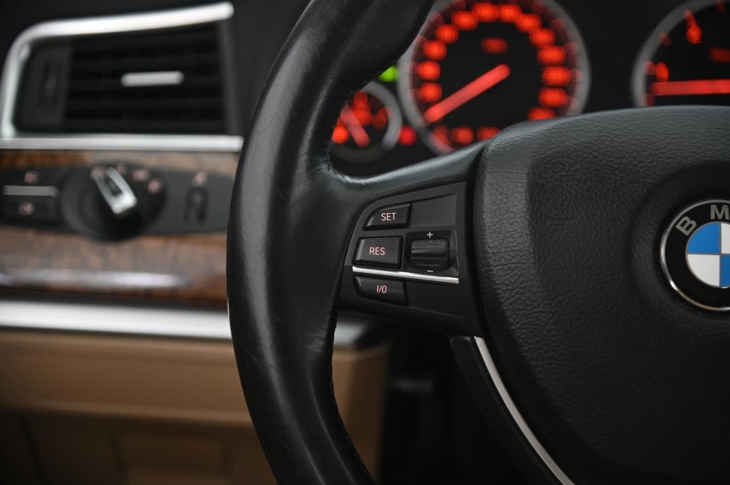 BMW 530 2010
