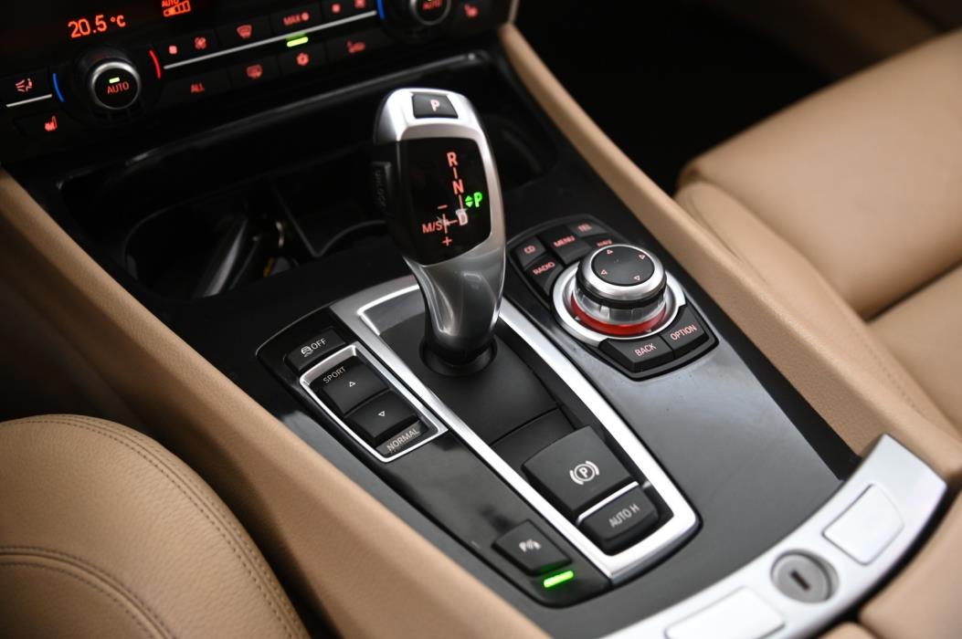 BMW 530 2010