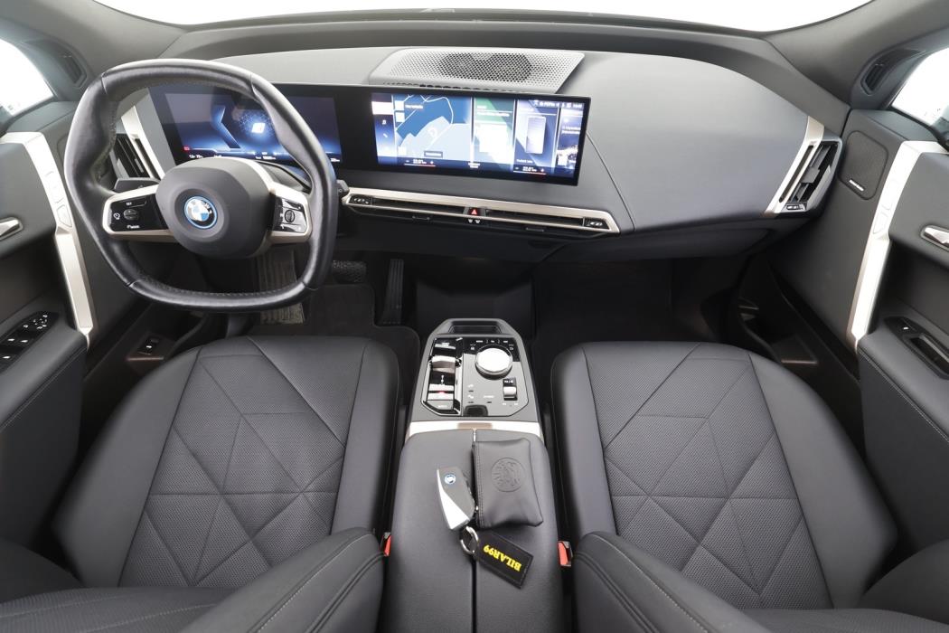 BMW iX 2022