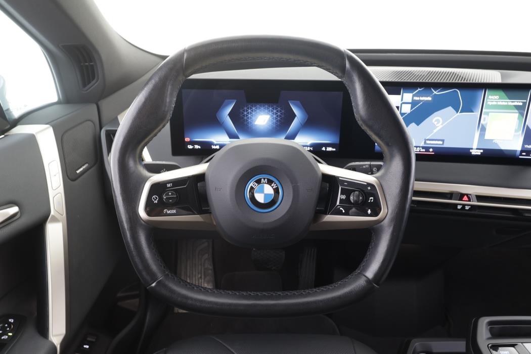 BMW iX 2022