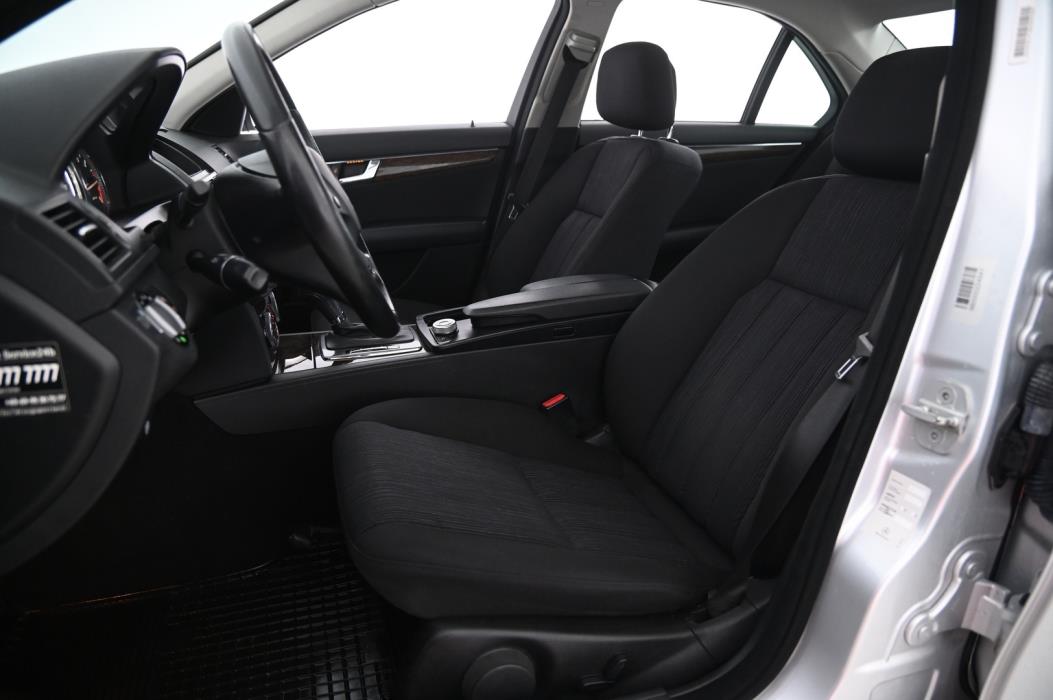 MERCEDES-BENZ C 2007
