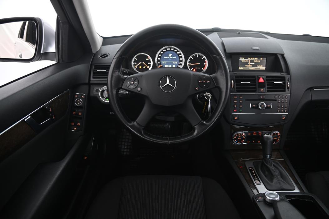 MERCEDES-BENZ C 2007