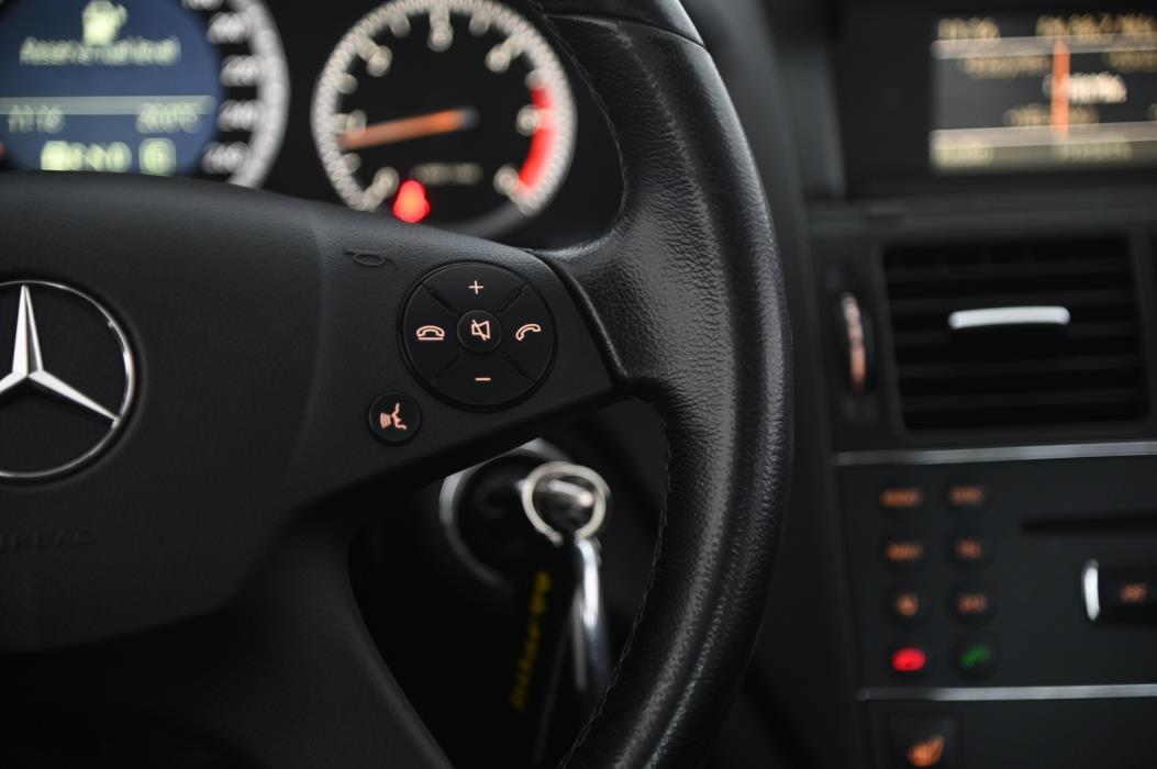 MERCEDES-BENZ C 2007