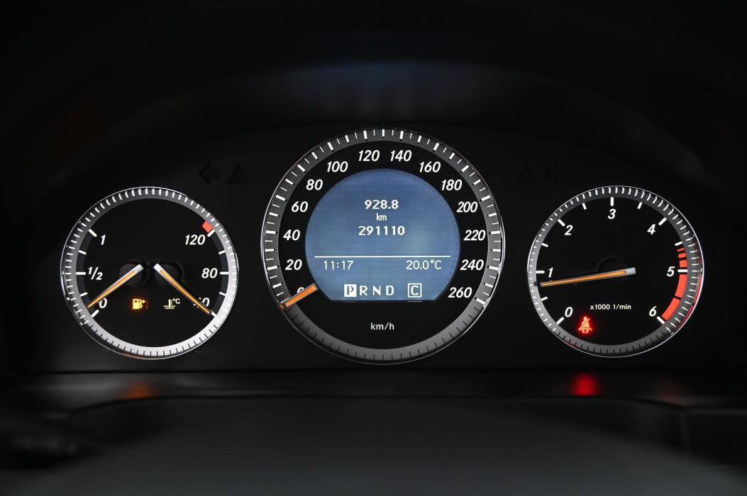 MERCEDES-BENZ C 2007