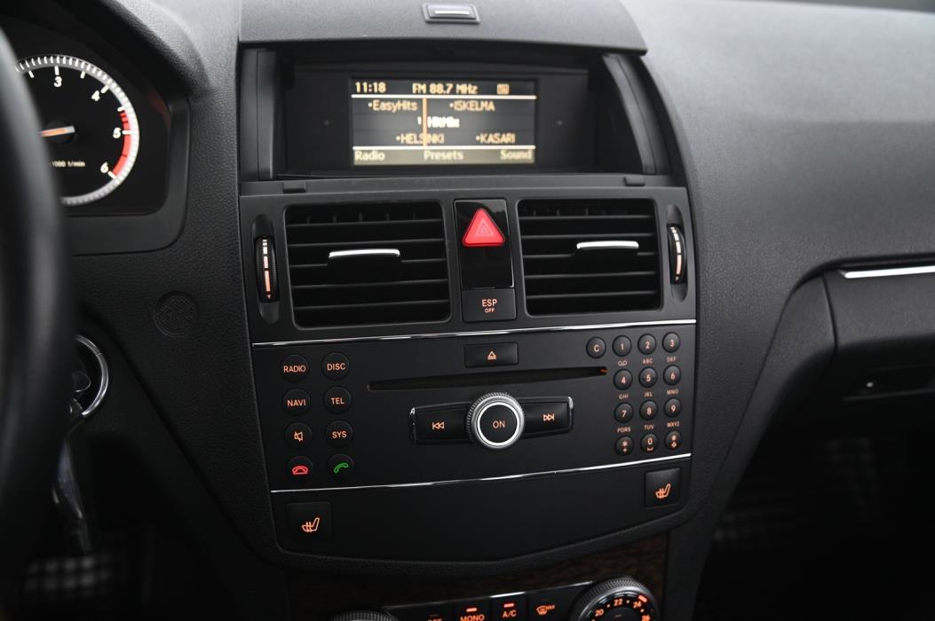 MERCEDES-BENZ C 2007