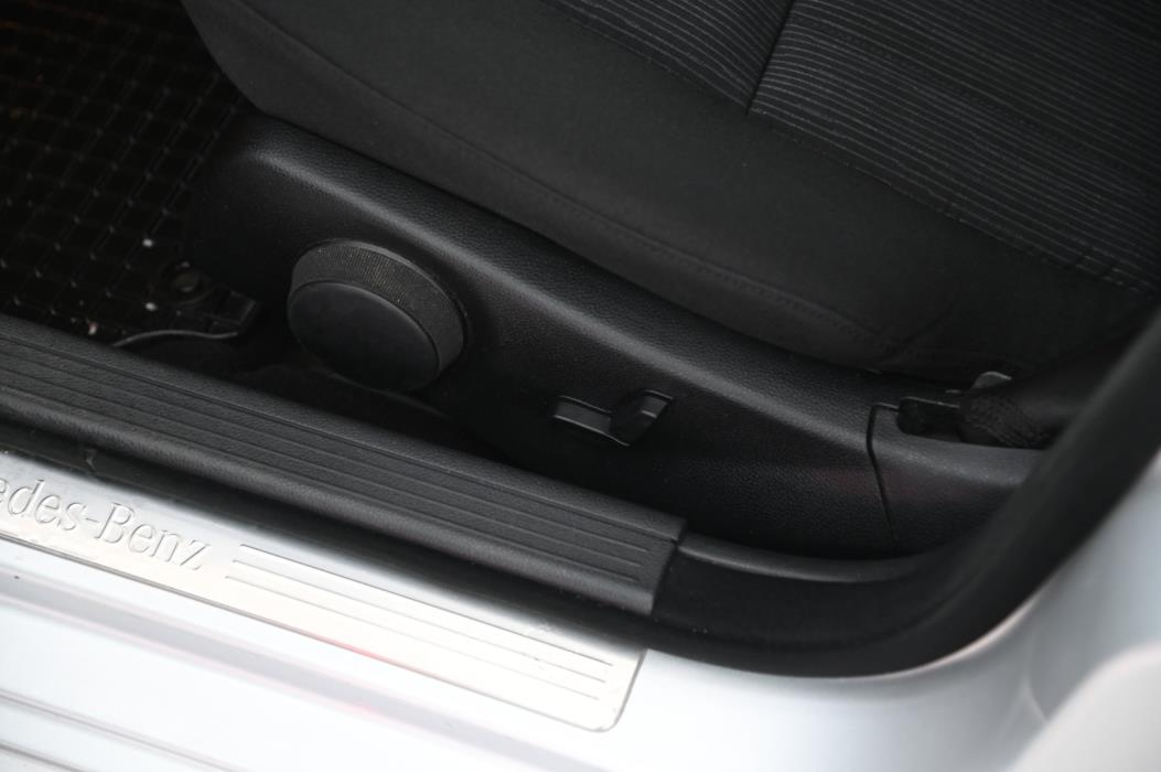 MERCEDES-BENZ C 2007