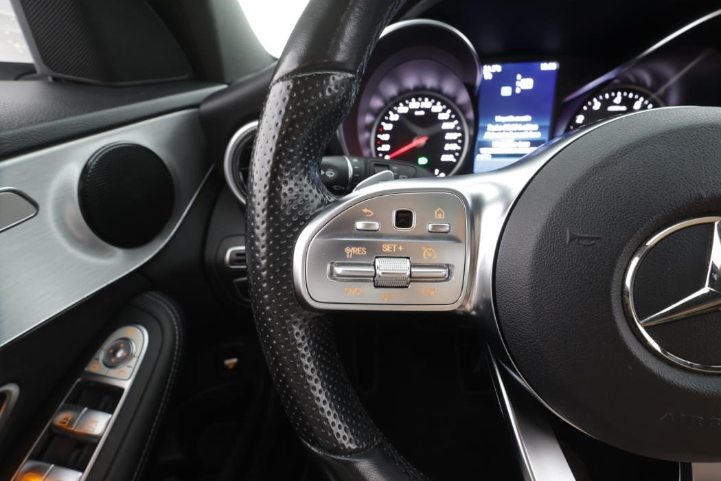 MERCEDES-BENZ C 2019