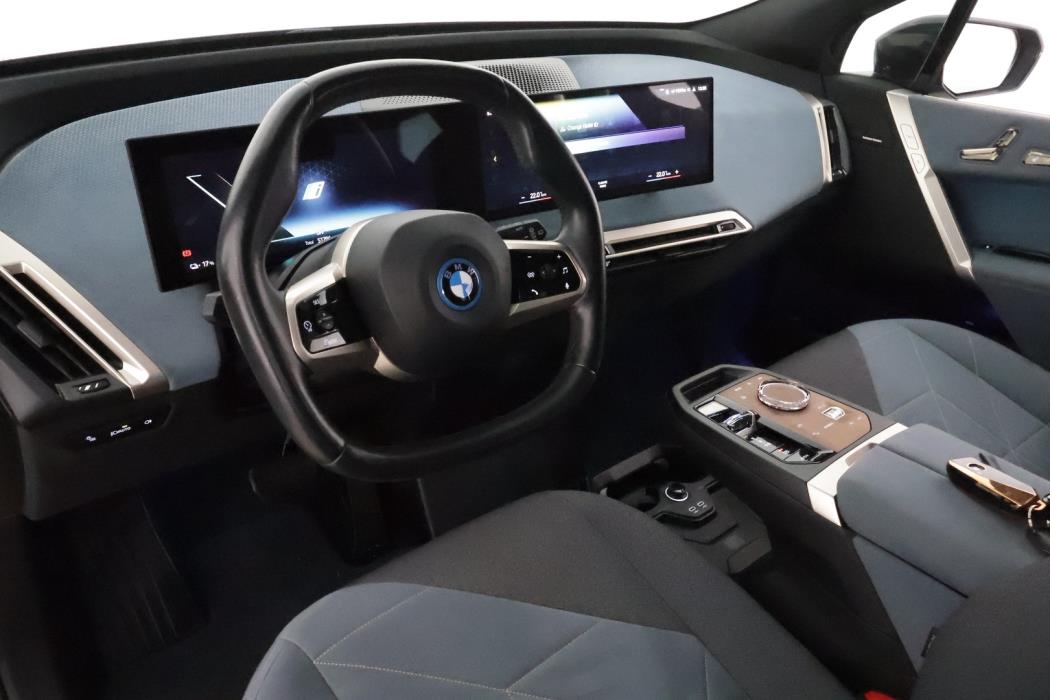 BMW IX 2022