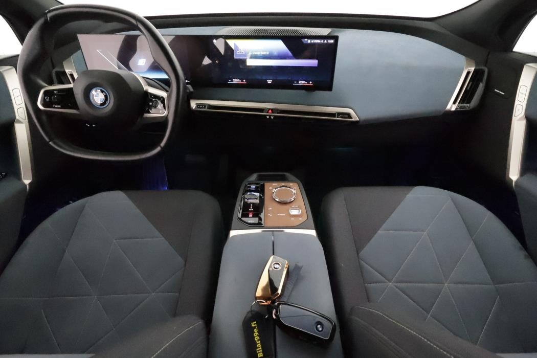 BMW IX 2022
