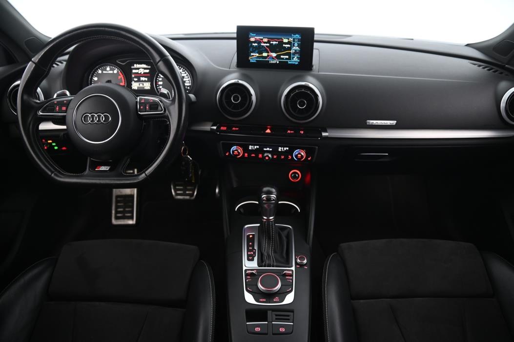 AUDI S3 2015