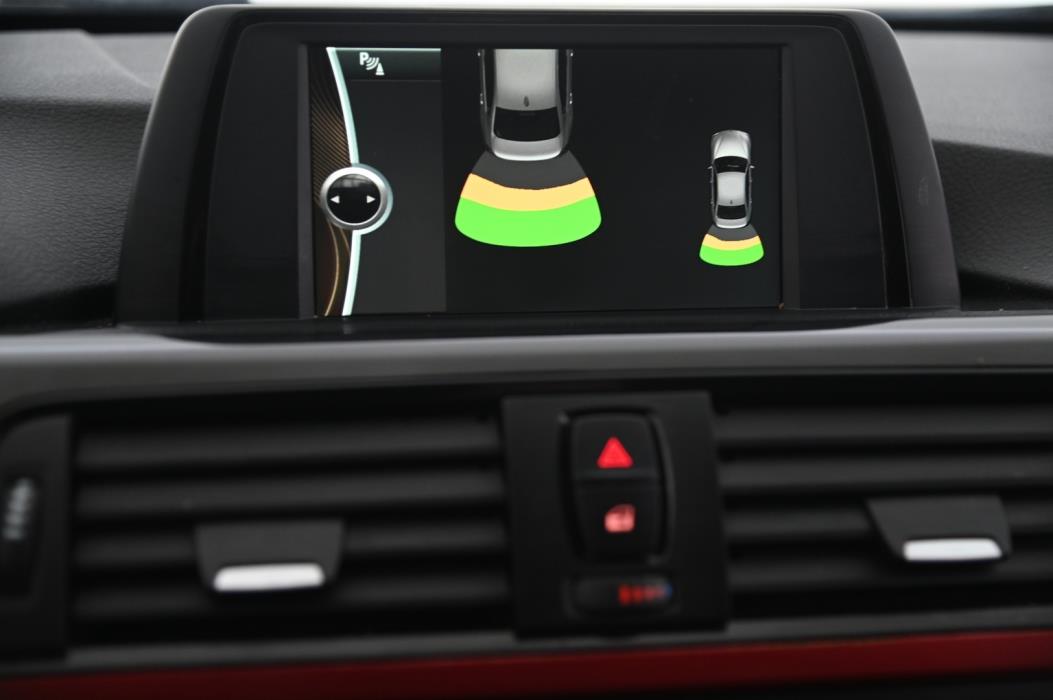 BMW 318 2014