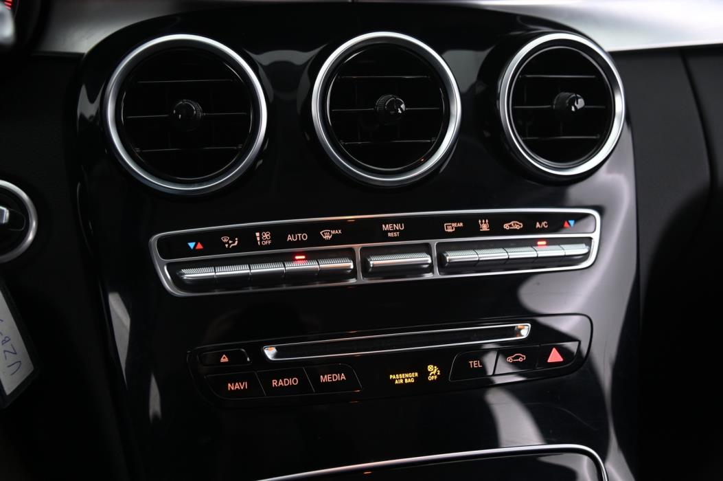 MERCEDES-BENZ C 2016
