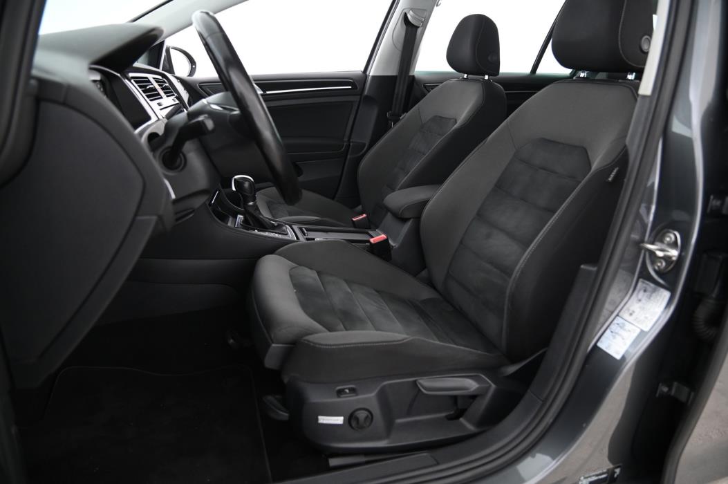 VOLKSWAGEN Golf 2017