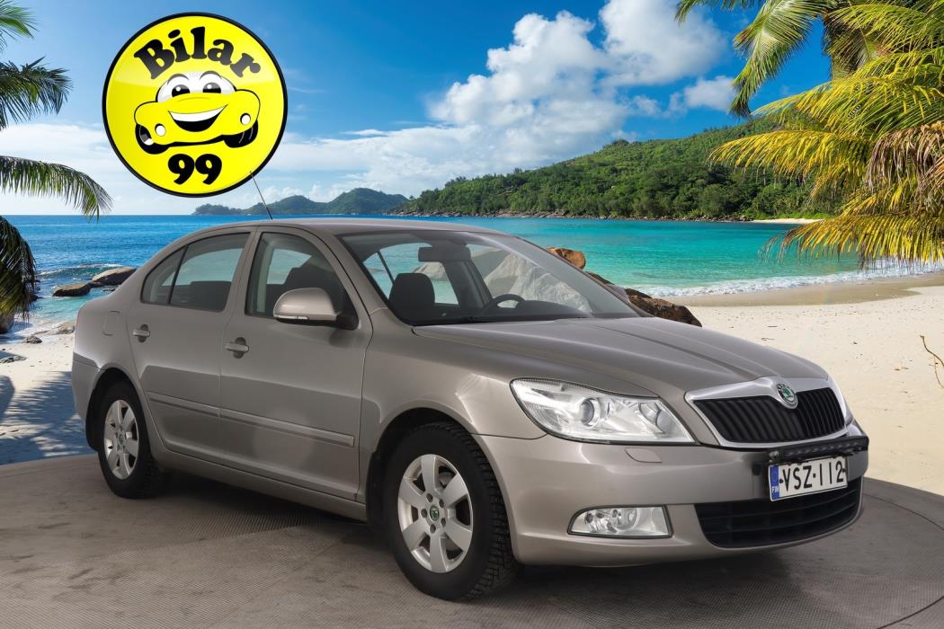 SKODA Octavia 2012