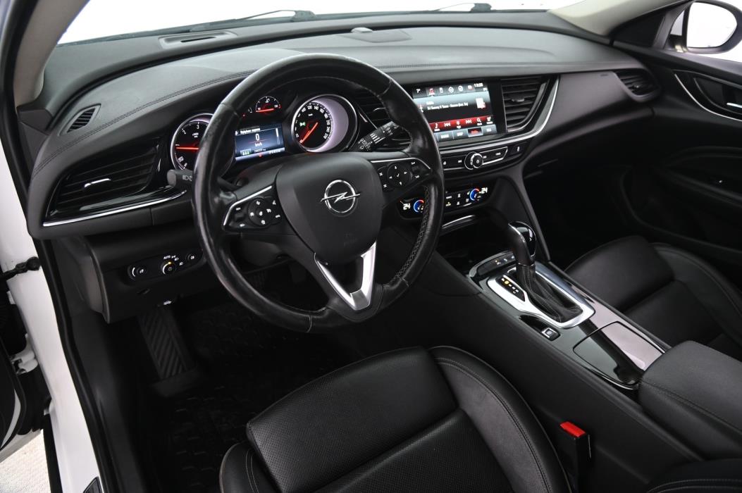 OPEL Insignia 2018