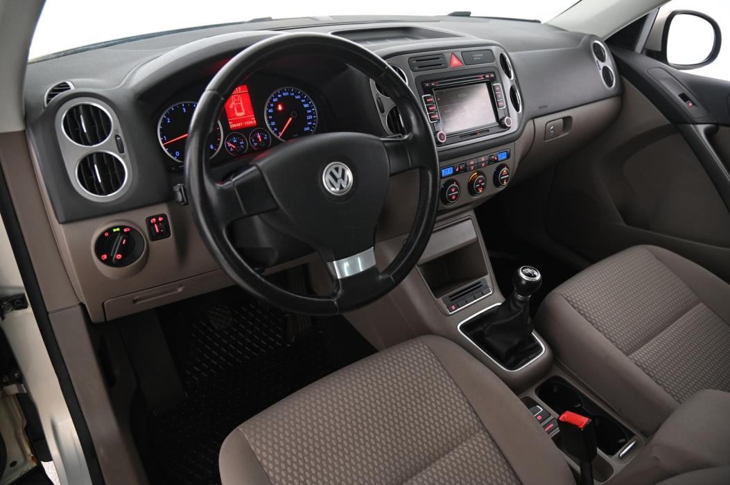 VOLKSWAGEN Tiguan 2008