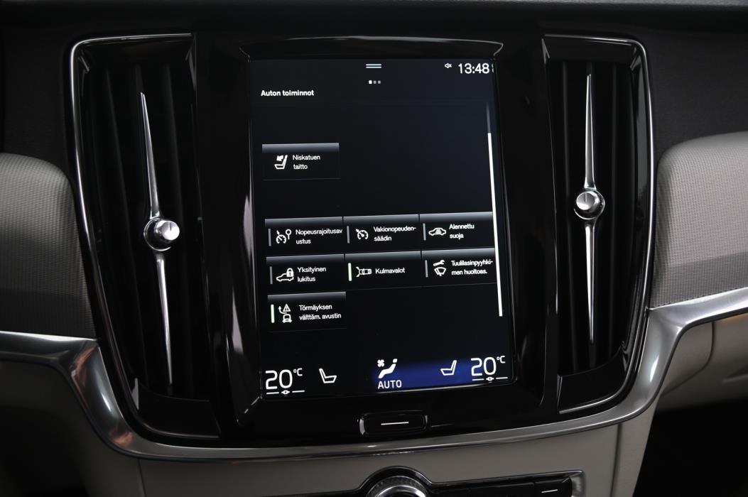 VOLVO S90 2017
