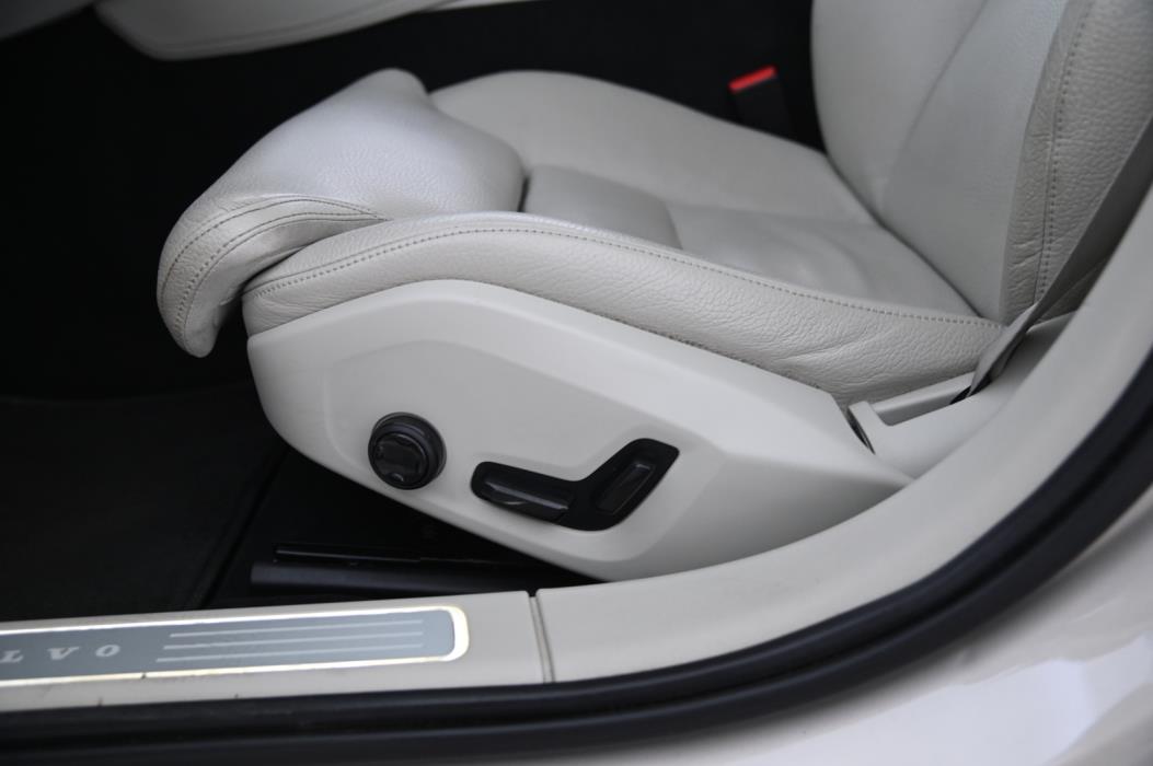 VOLVO S90 2017