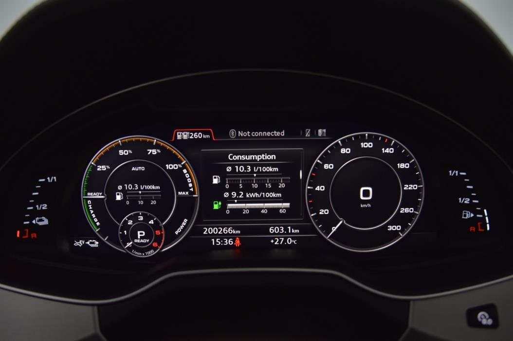 AUDI Q7 2017