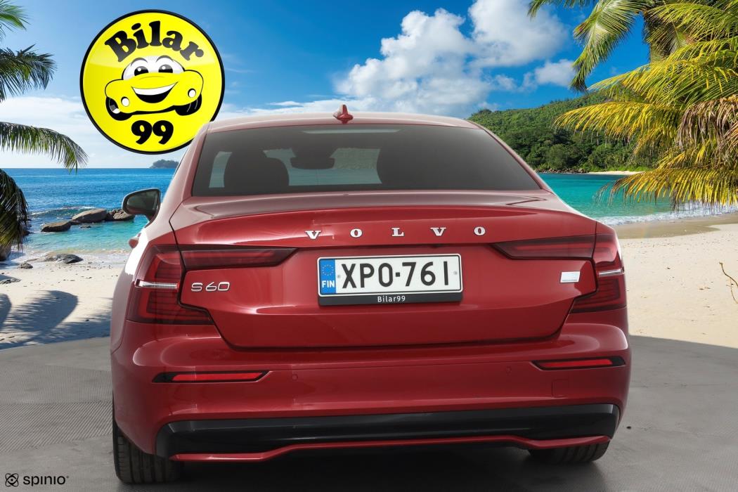 VOLVO S60 2023