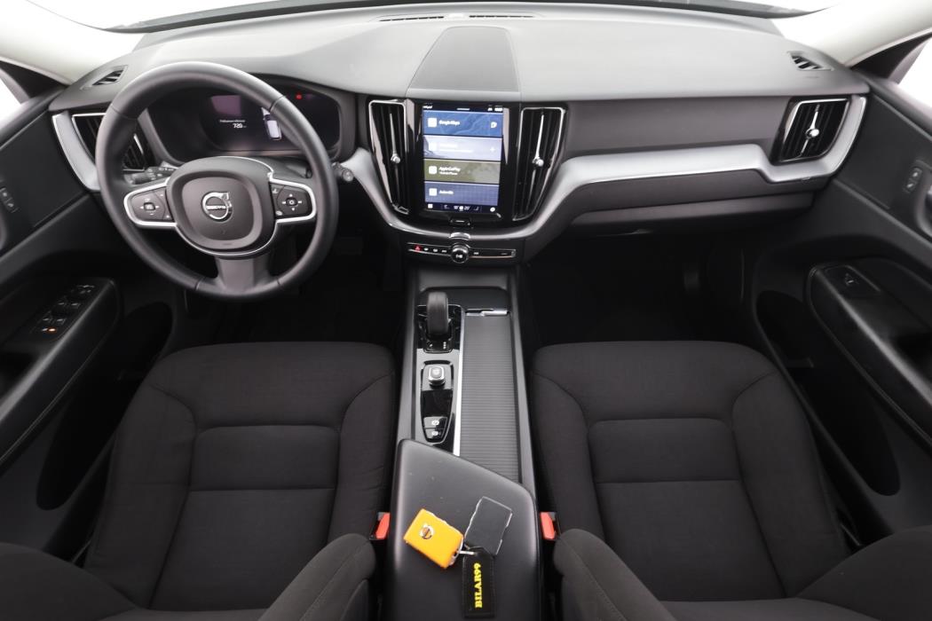 VOLVO XC60 2022