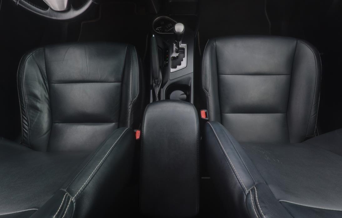 TOYOTA RAV4 2017