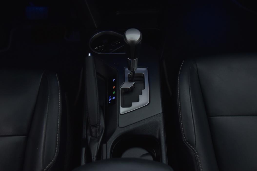 TOYOTA RAV4 2017