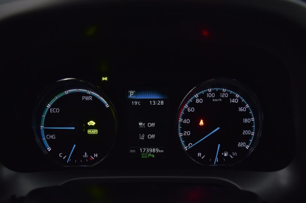 TOYOTA RAV4 2017