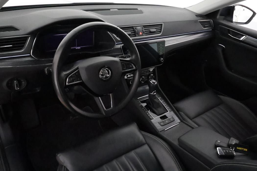 SKODA Superb 2020