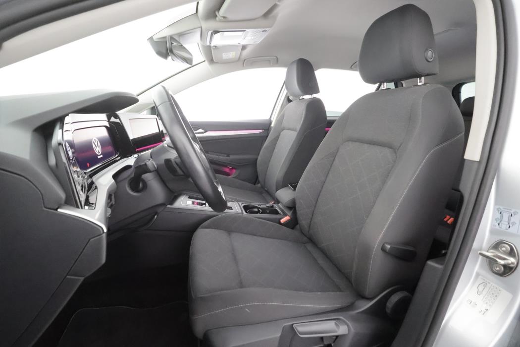 VOLKSWAGEN Golf 2020