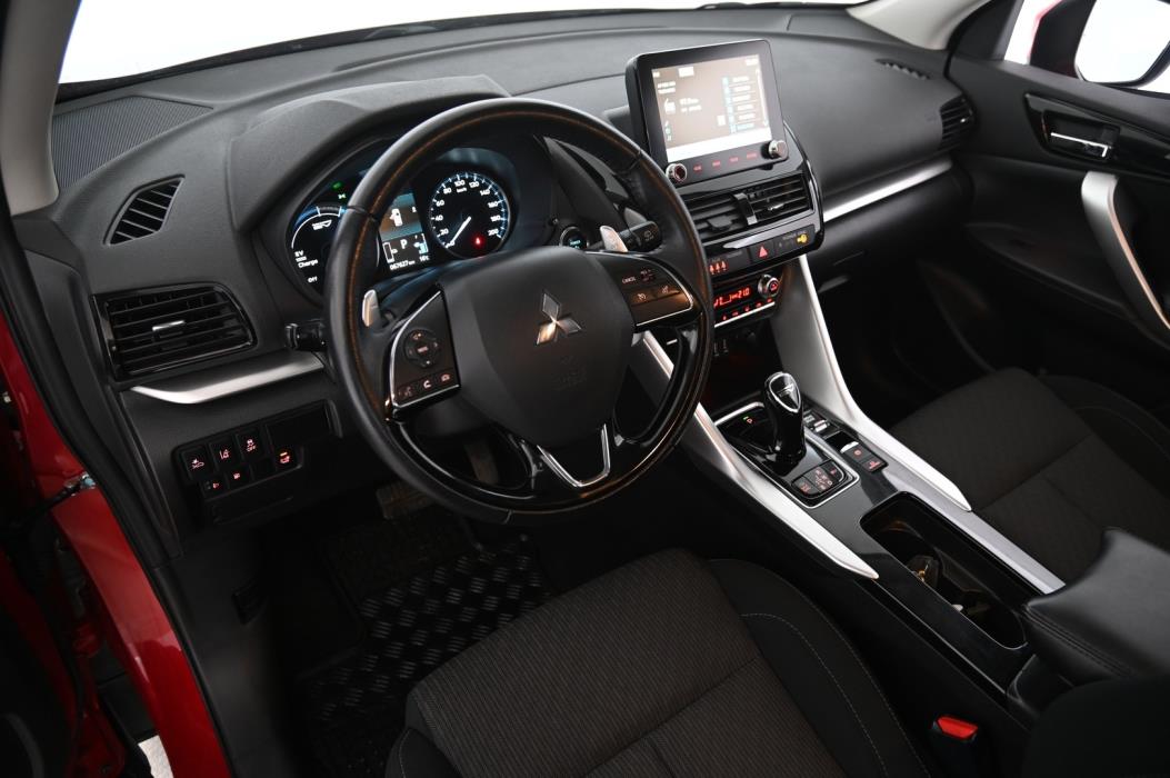 MITSUBISHI ECLIPSE CROSS 2021
