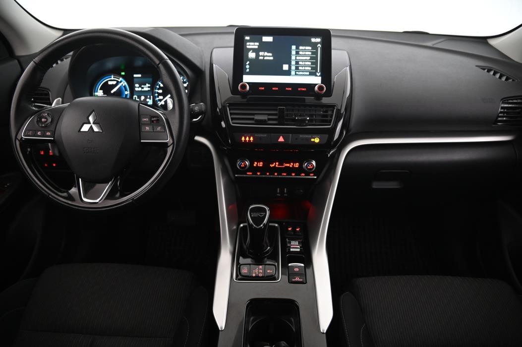 MITSUBISHI ECLIPSE CROSS 2021