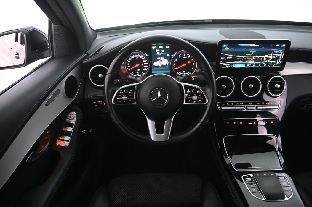 MERCEDES-BENZ GLC 2020