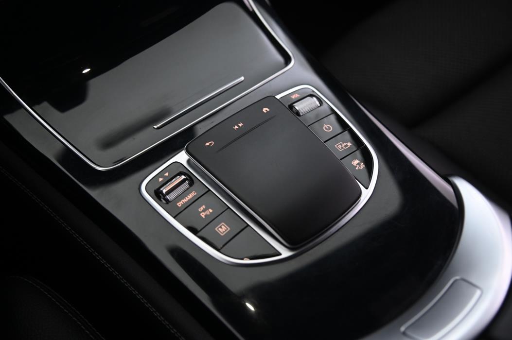 MERCEDES-BENZ GLC 2020
