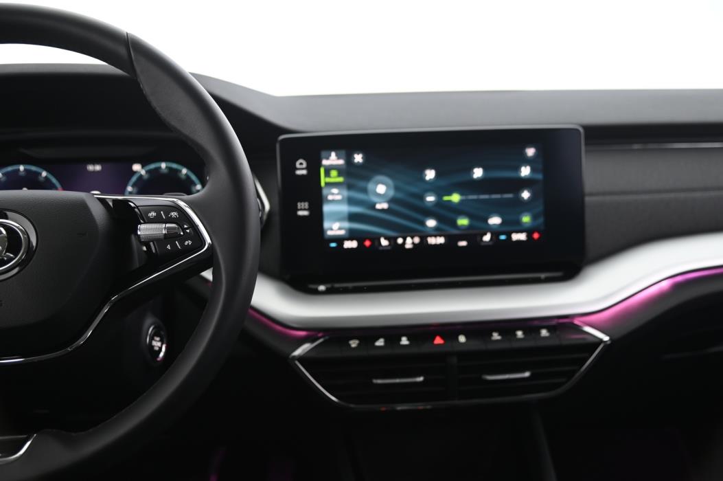 SKODA Octavia 2024