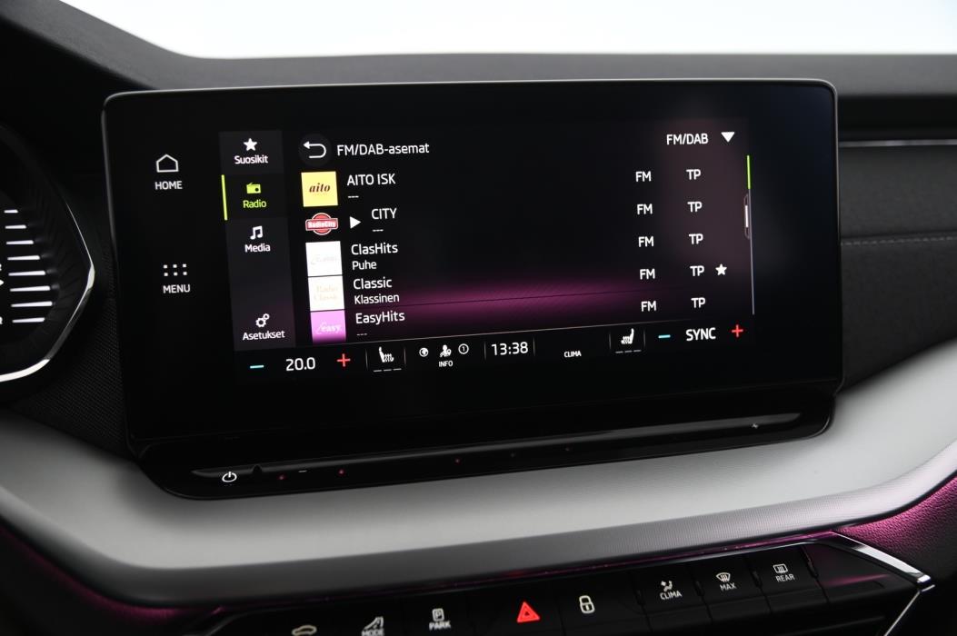 SKODA Octavia 2024
