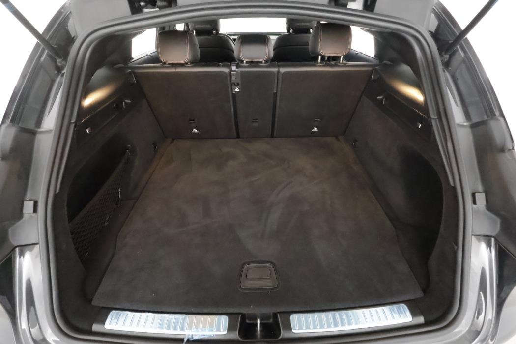 MERCEDES-BENZ EQC 2023