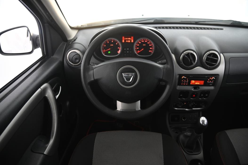 DACIA Duster 2013