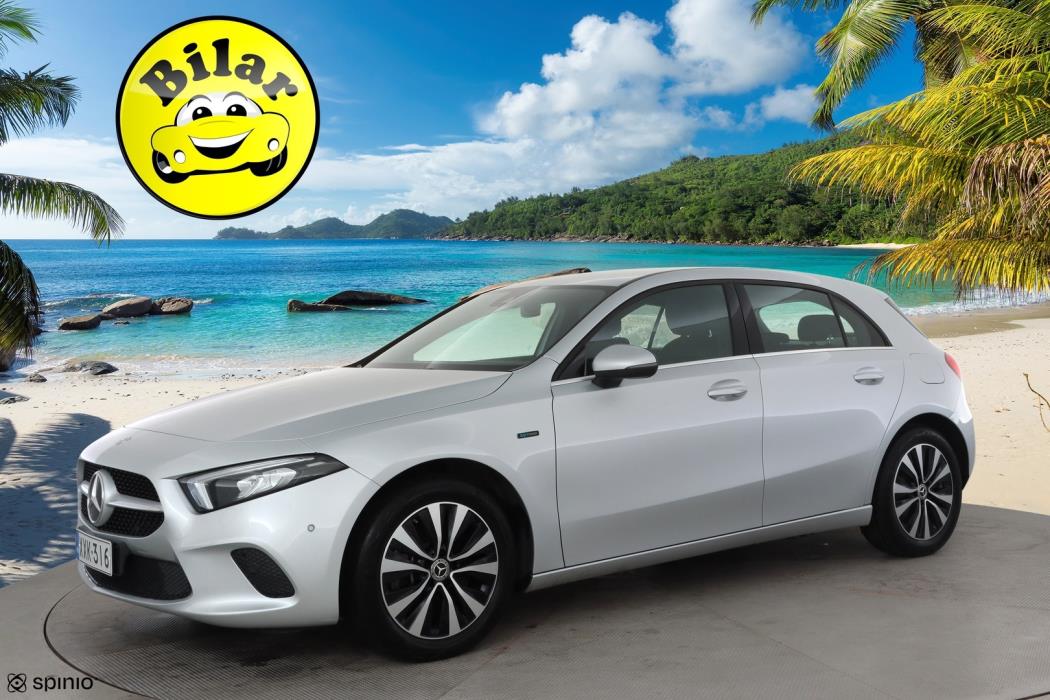 MERCEDES-BENZ A 2021