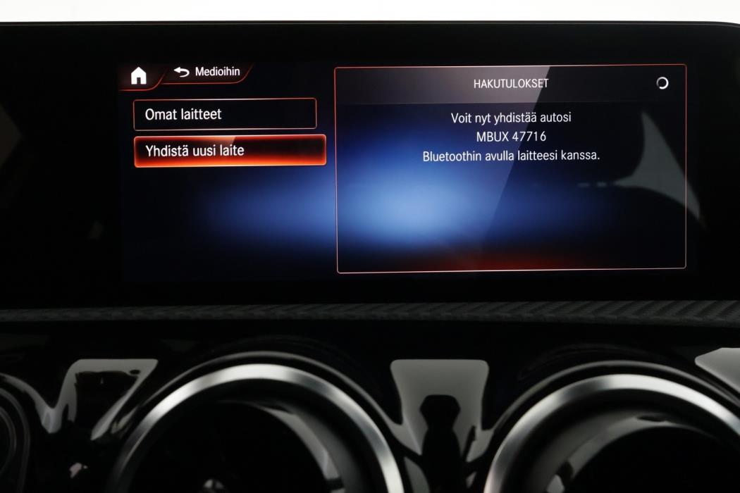 MERCEDES-BENZ A 2021