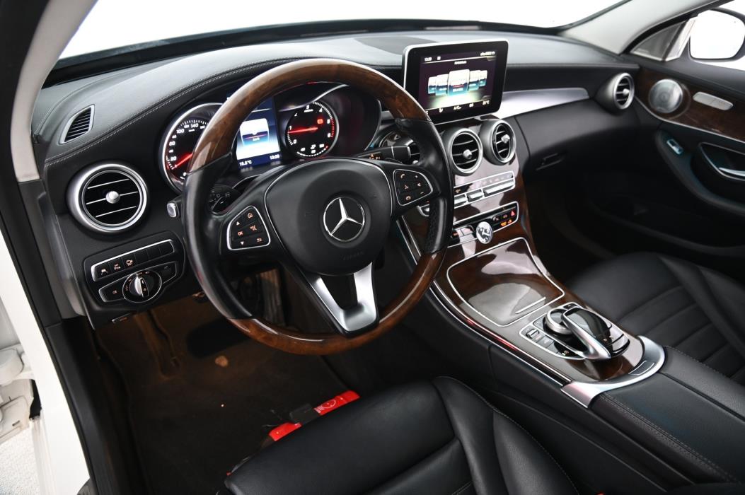 MERCEDES-BENZ C 2016