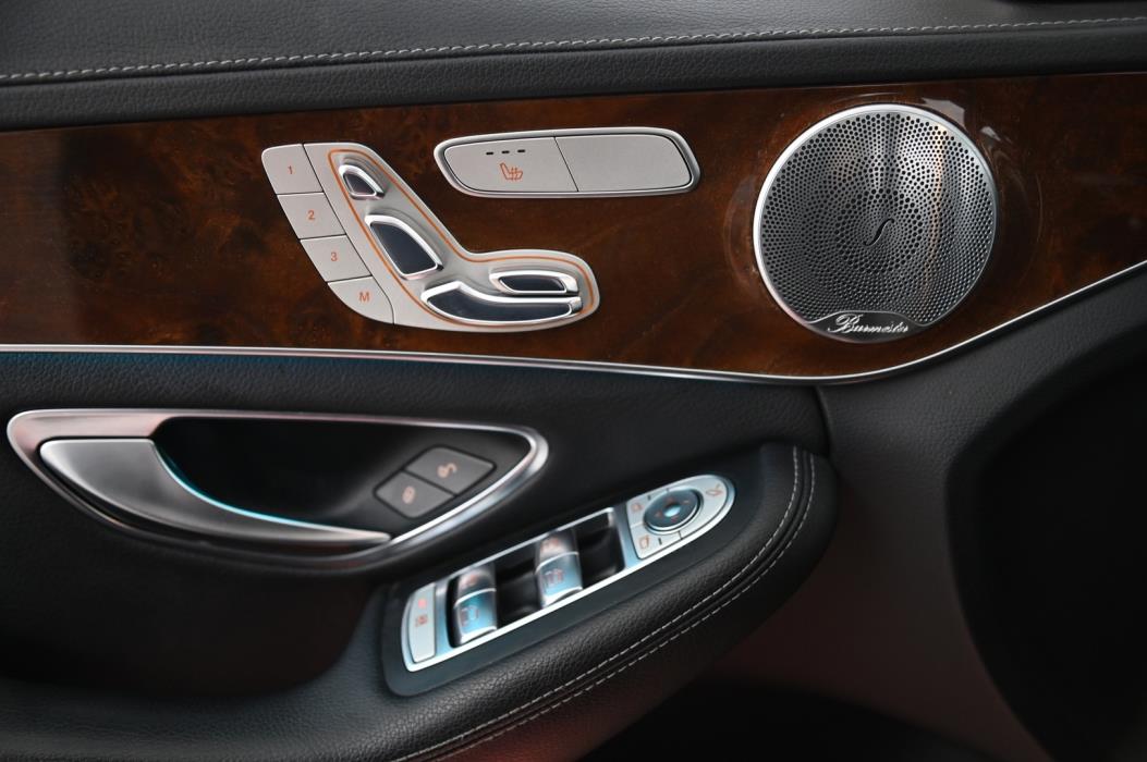 MERCEDES-BENZ C 2016