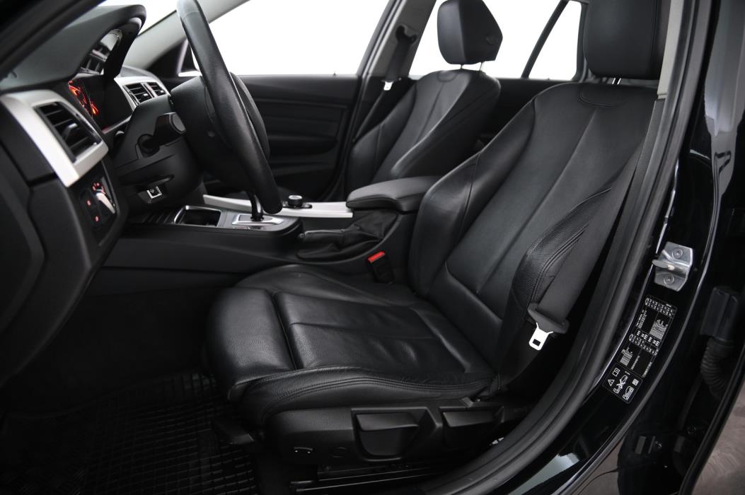 BMW 320 2017