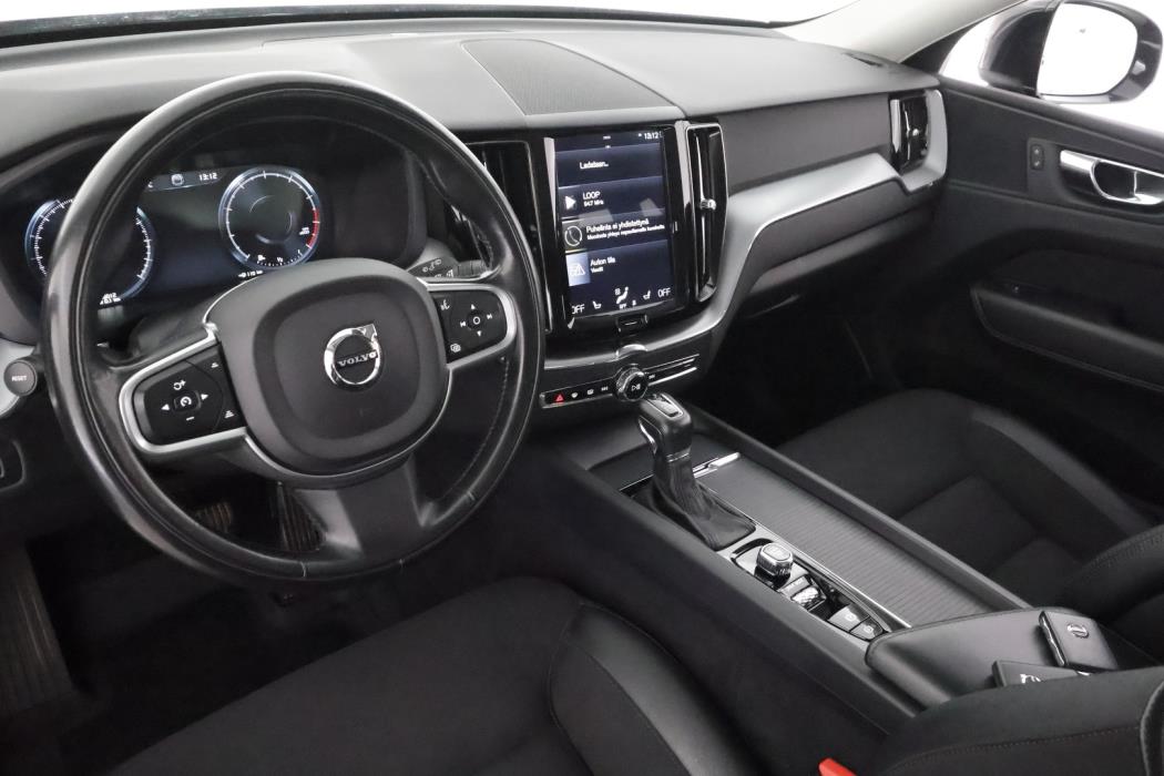 VOLVO XC60 2018
