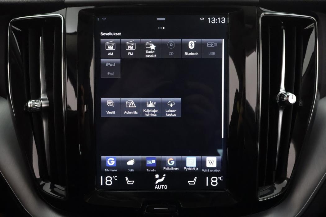 VOLVO XC60 2018