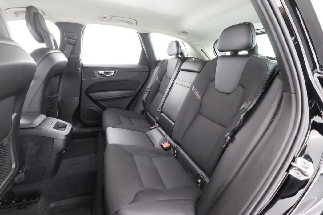 VOLVO XC60 2018