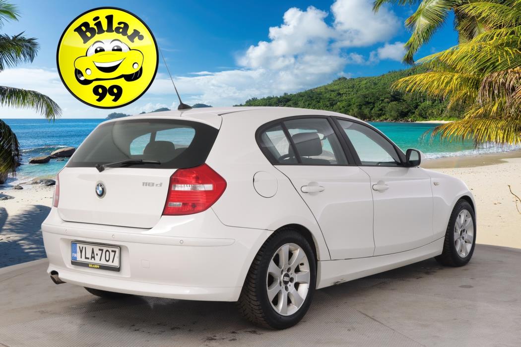 BMW 118 2011