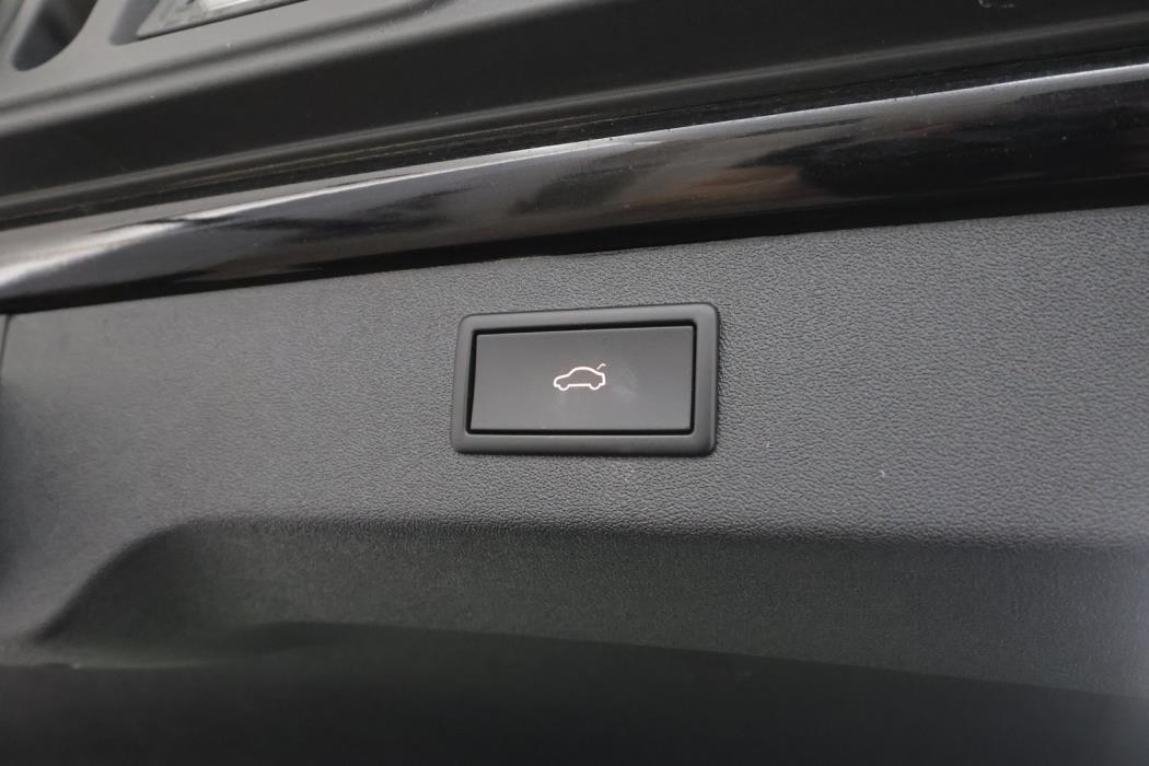SKODA ENYAQ 2023